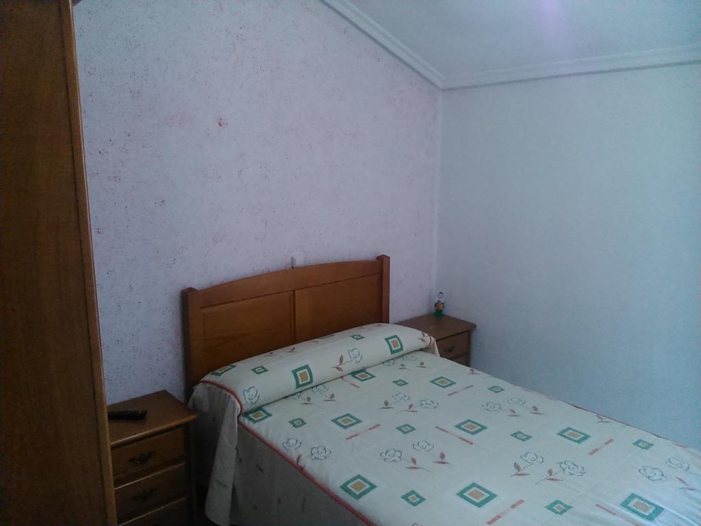 Hostal Sequeiros San Ciprian de Vinas Ngoại thất bức ảnh